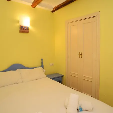 Reina Isabel 3* La Zubia (Granada)