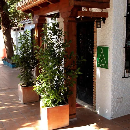 Reina Isabel La Zubia (Granada)